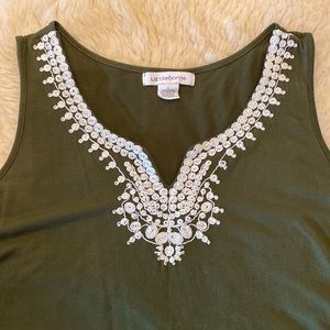 🌀 Liz Claiborne Beautifully embroidered sleeveless top, EUC Large